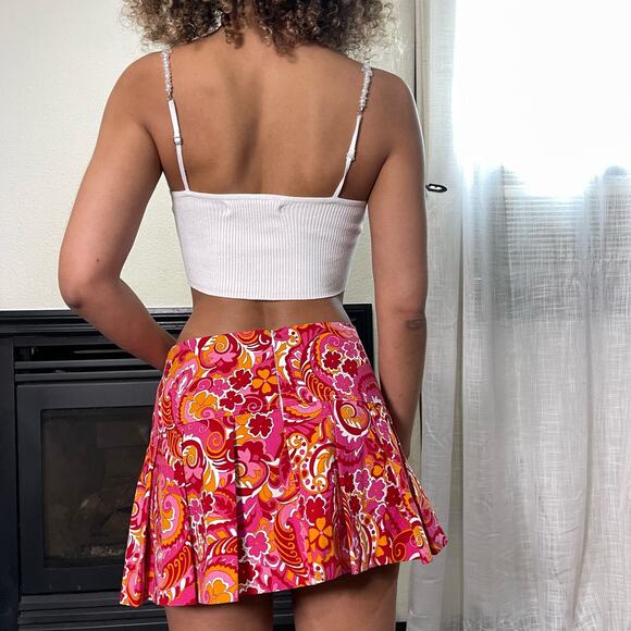 Made in Italy - Vintage 00s pink floral rom com mini pleated skirt (S) retro - Picture 4 of 9